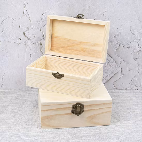 Kleine Geschenkverpackung aus Holz