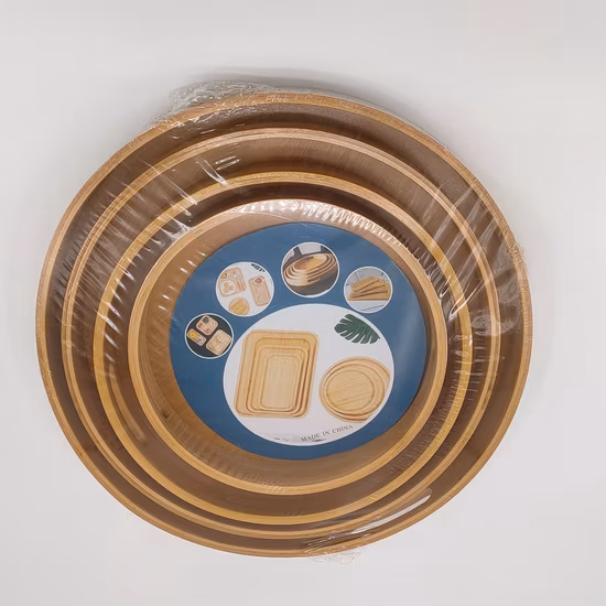 Serviertabletts aus Holz und Holztablett mit Griffen