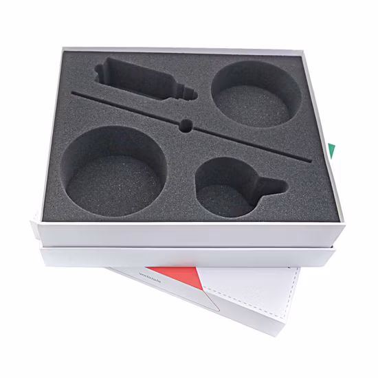 Luxus-Parfümverpackung aus Holz mit individuell gestaltetem Logo und bedrucktem Geschenkset